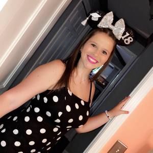 Meet your Posher, Cami